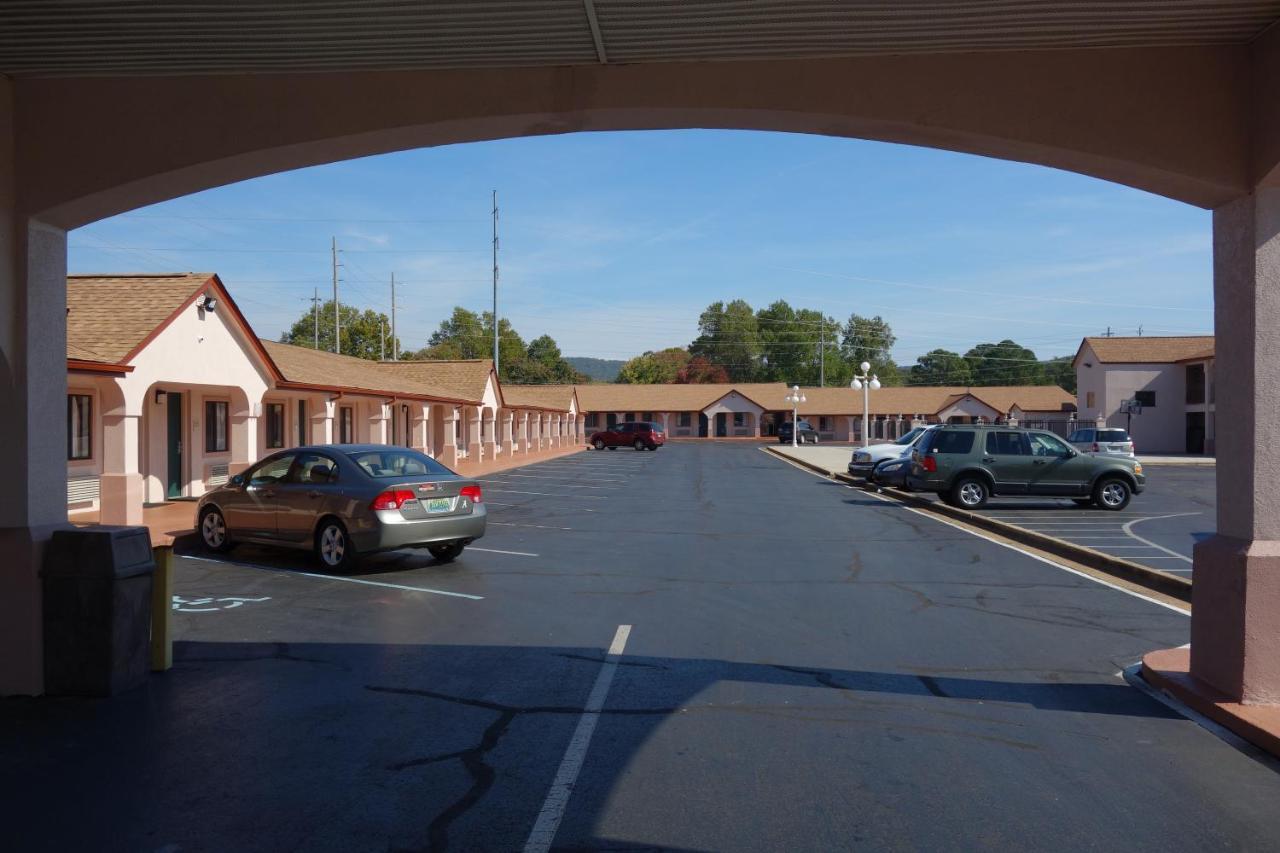 Vip Inn And Suites Huntsville Buitenkant foto